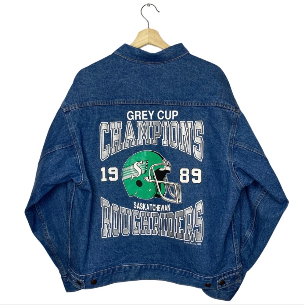 ❌SOLD❌ 1989 Saskatchewan Roughriders 80s Denim